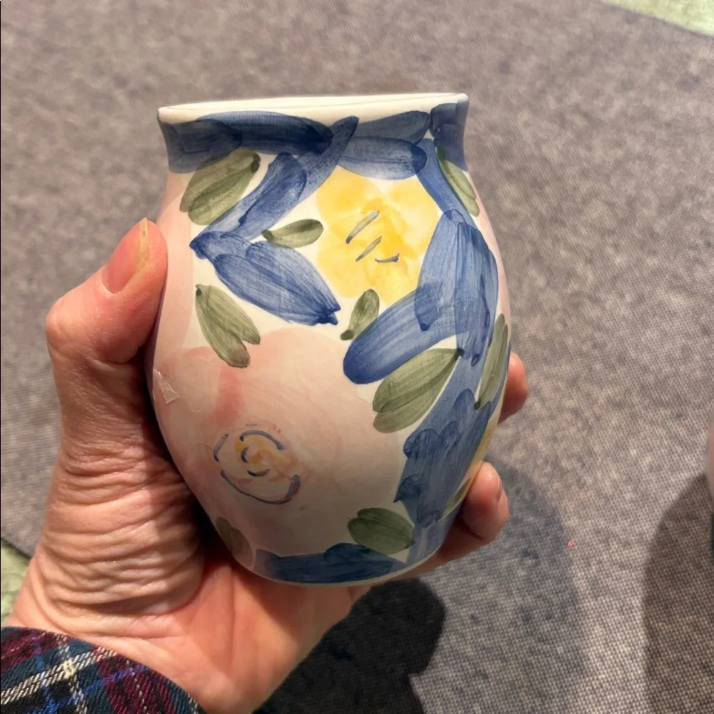 Hand-Painted HII Floral Ceramic Toothbrush Holder & Tumbler Set